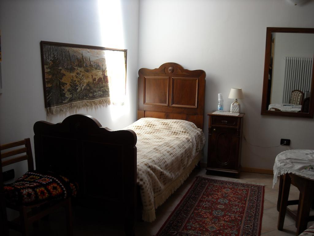 Bed and Breakfast La Cort Di Nonna Rosa Mori Exterior foto